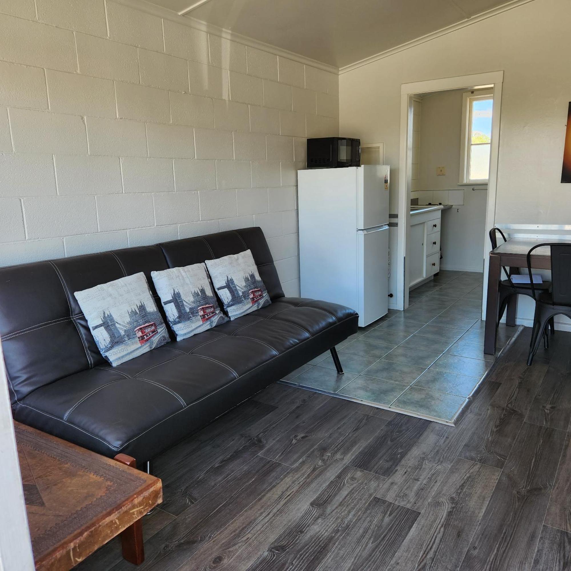 Westshore Holiday Park Napier Bagian luar foto